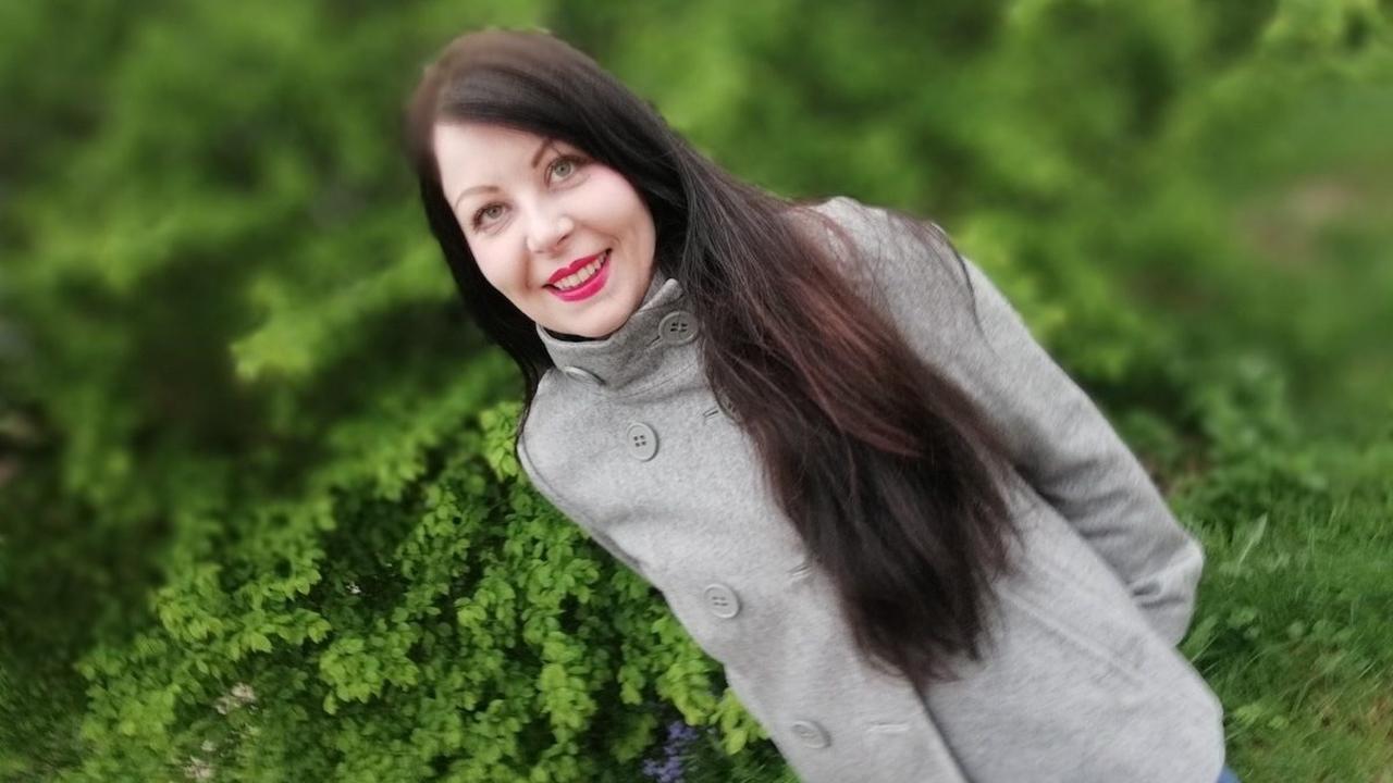 Copywriter Jessamine Marie