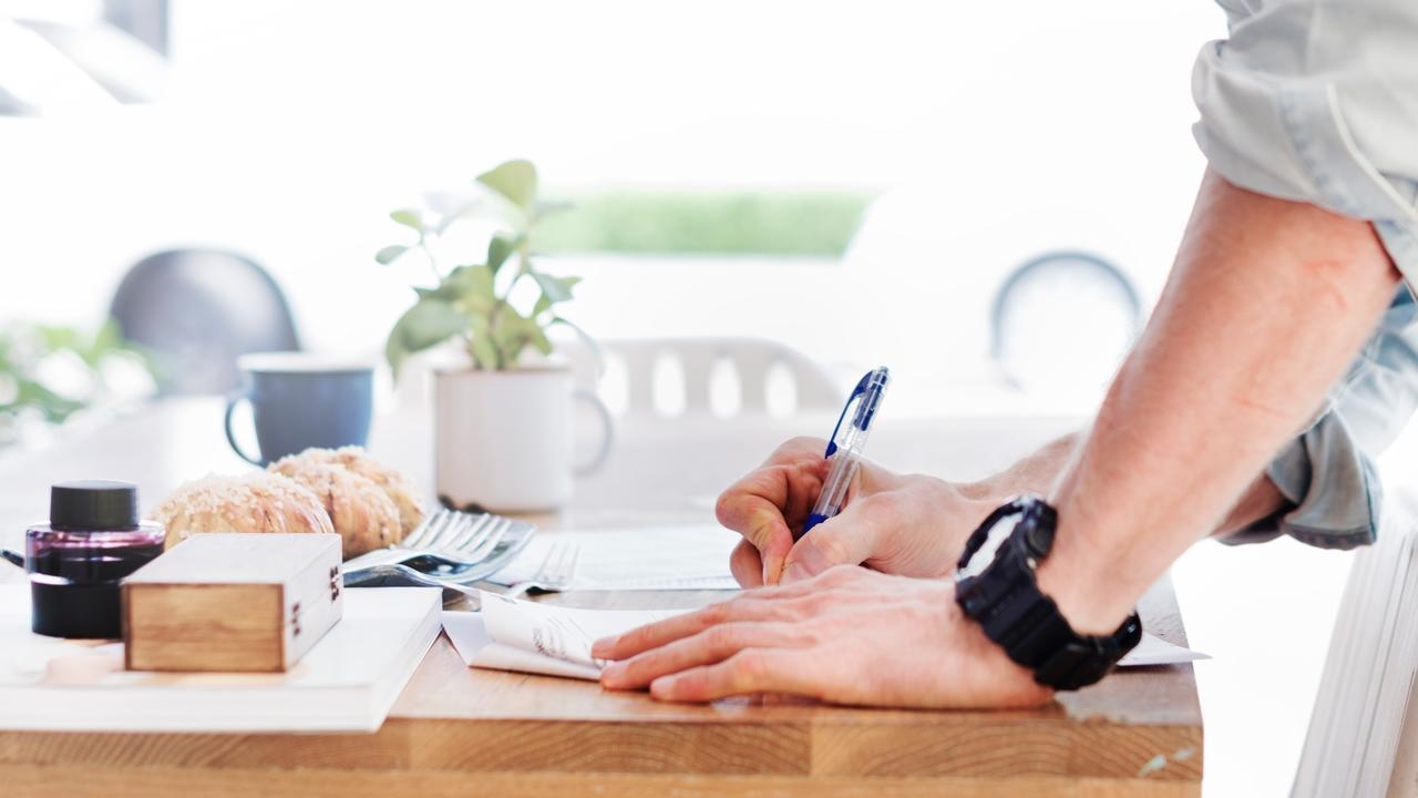 How to Start a Business Without Going Broke